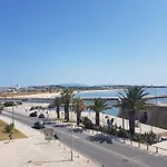 Apt T2 With Unique Location Beachfront